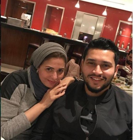 صابرين تبكي على الهواء بسبب إصابة نجلها بكورونا (فيديو)