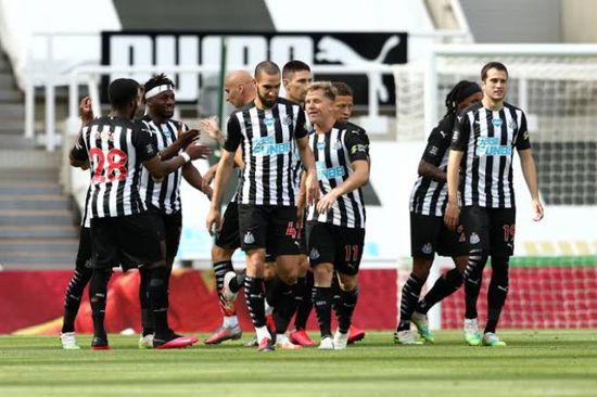 عودة لاعبو نيوكاسل يونايتد إلى التدريبات