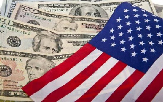 إدارة ترامب تنعش الاقتصاد الأمريكي بـ916 مليار دولار