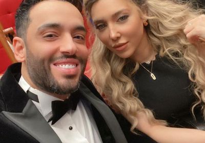 بعد تكريمه الأخير.. رامي جمال لزوجته :الجائزة الحقيقية هي قلبك
