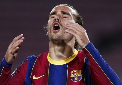 جريزمان يحمل لاعبي برشلونة مسئولية الهزيمة أمام يوفنتوس