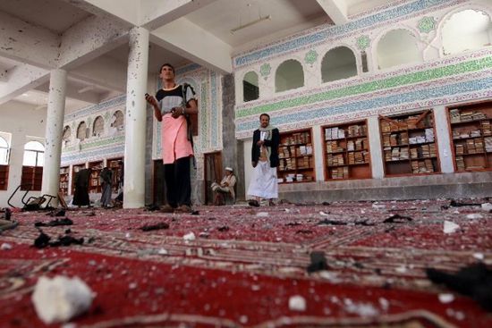 الانتهاك الحوثي لحرمات المساجد.. إرهابٌ أجادته المليشيات
