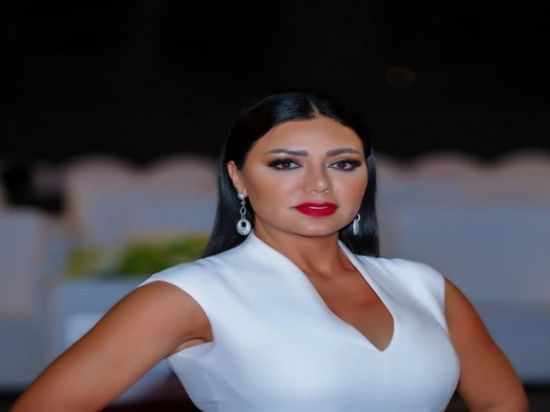 بالفيديو.. رانيا يوسف ترقص في ختام حفل مهرجان القاهرة السينمائي