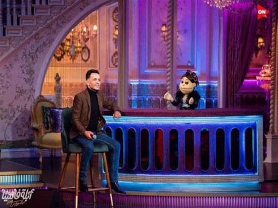 بالفيديو.. طارق الشيخ يثير غضب جماهير الزمالك بعد غنائه "القاضية ممكن"