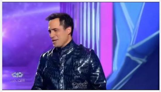 ظافر العابدين يخدع هيئة المحققين في The masked singer (فيديو)