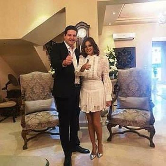 الصور الأولى لعقد قران بشرى من صديق طفولتها