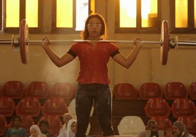 فريق عمل فيلم "عاش يا كابتن" يرد على اتهامات سرقته