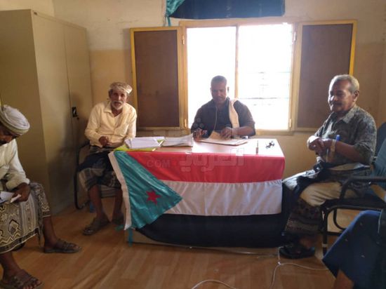 انتقالي خنفر يبحث حلول أزمة الغاز المنزلي