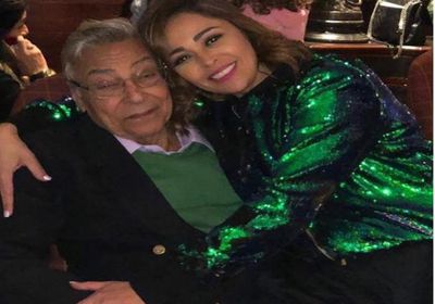 الإثنين.. داليا البحيري تستقبل العزاء في والدها