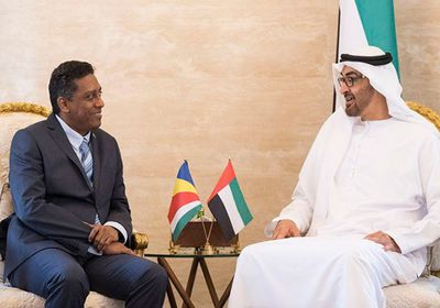 رئيس جمهورية سيشل يشكر دولة الإمارات على منح بلاده شحنة لقاحات كورونا