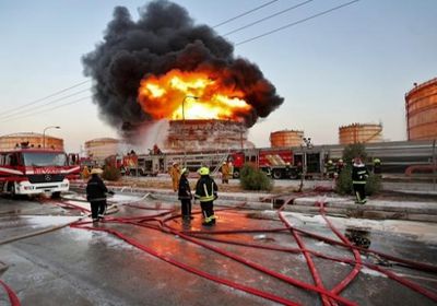 انفجار بأحد أنابيب خطوط النفط الخام بإيران