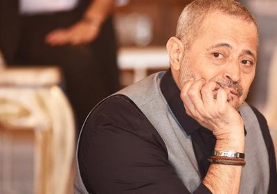 جورج وسوف يحتفل بخطوبة نجله