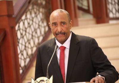 البرهان يثمن الدور الإقليمي لرفع اسم السودان من قائمة الإرهاب