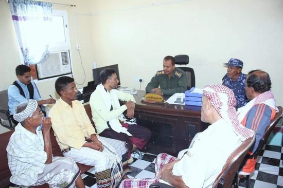 "انتقالي غيل باوزير" يتعهد بتدبير احتياجات "الدفاع المدني"