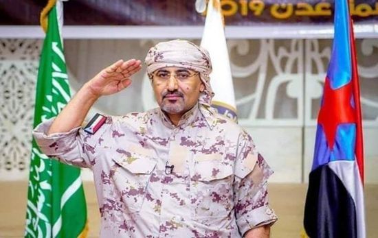 ناشط: الرئيس الزُبيدي أكثرنا حرصًا على قضية الجنوب