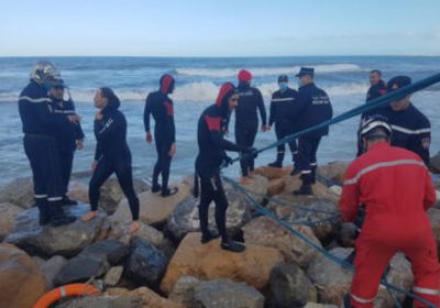 الجزائر.. غرق مركب وانتشال جثة صياد وآخرون مفقودون