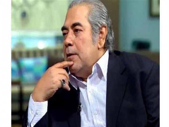 ممثل مصري يكشف حقيقة فقدانه البصر (فيديو)