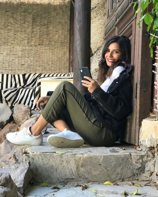 ريهام أيمن بلوك كاجوال أنيق في أحدث ظهور (صور)