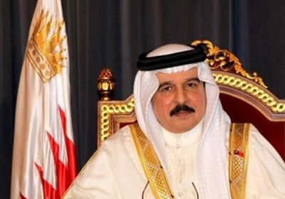 العاهل البحريني يتلقى لقاح كورونا