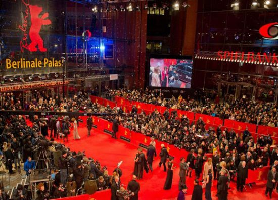 بسبب كورونا.. مهرجان برلين يستعد لإطلاق نسخته الـ 71 افتراضيًا