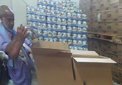 "انتقالي تبن" يرصد أغذية فاسدة بمخازن هائل أنعم