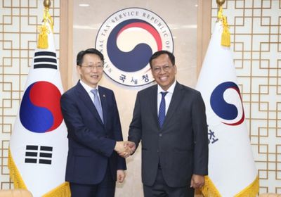 كوريا الجنوبية توقع اتفاقية تجارية مع إندونيسيا