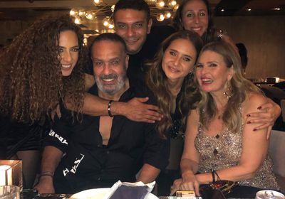 نيللي كريم تحتفل بعيد ميلادها (فيديو وصور)