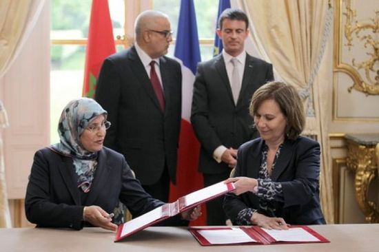 المغرب وفرنسا يوقعان اتفاقية لتعليم اللغة العربية في باريس