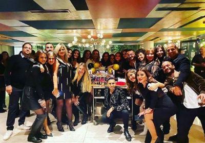 بالفيديو.. نجل نيللي كريم يخطف الأنظار في عيد ميلادها