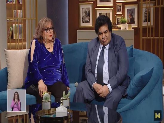 زوجة عدوية ترد على هذه الشائعة (فيديو)