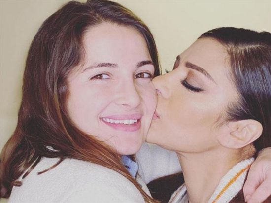 شام الذهبي توجه رسالة لوالدتها أصالة