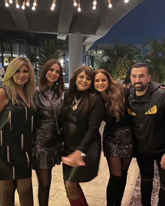 هالة صدقي تهنئ نيللي كريم بعيد ميلادها