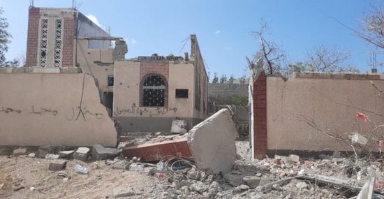 تضرر مساكن بقصف مدفعية الهاون الحوثية على مدينة الحديدة