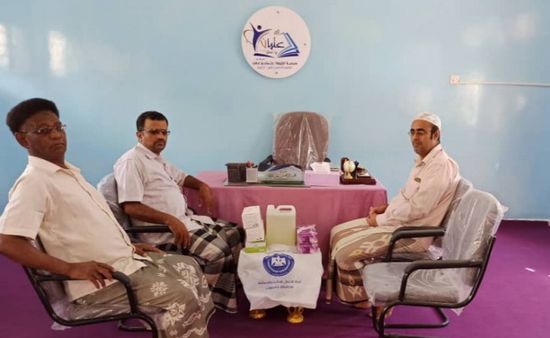 "الانتقالي" يخصص مستلزمات وقائية لطلاب "عثمان" بتريم