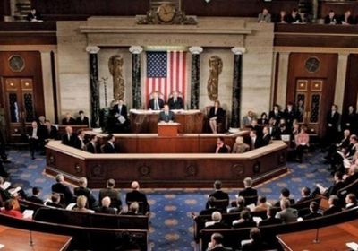 الكونغرس يدعم اقتصاد أمريكا بـ900 مليار دولار
