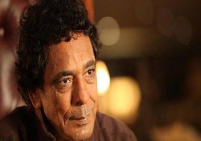 محمد منير يستعد لطرح "باب الجمال"