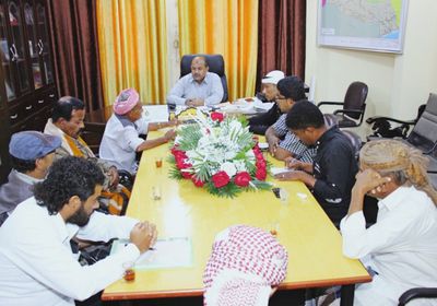 حيتر وحمران يتوافقان على معايير لحل أزمة أراضي غيل باوزير