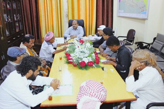 حيتر وحمران يتوافقان على معايير لحل أزمة أراضي غيل باوزير