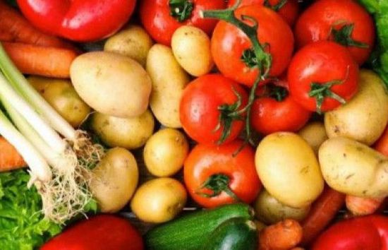 أسعار الخضروات والفواكه بأسواق عدن اليوم الثلاثاء