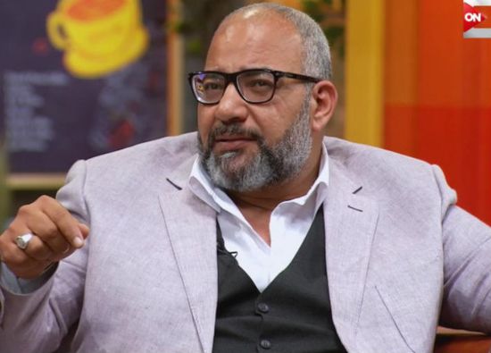 بيومي فؤاد :مفيش جاحة اسمها "نمبر وان" ولن يأتي مثل عادل إمام