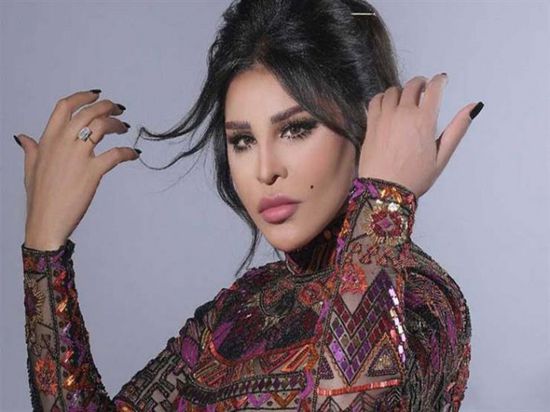 أحلام بالحجاب والكمامة في أحدث ظهور لها (فيديو)