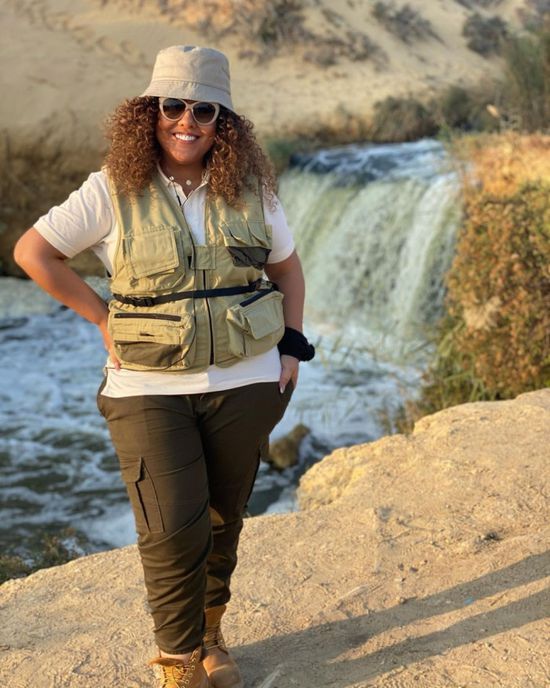 في الفيوم.. مي كساب تنشر صورتها من كواليس "اللعبة 2"