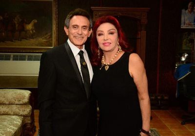 بعد احتفاليته الأخيرة.. نبيلة عبيد لـ محمد صبحي :50 سنة عظمة يا أستاذ