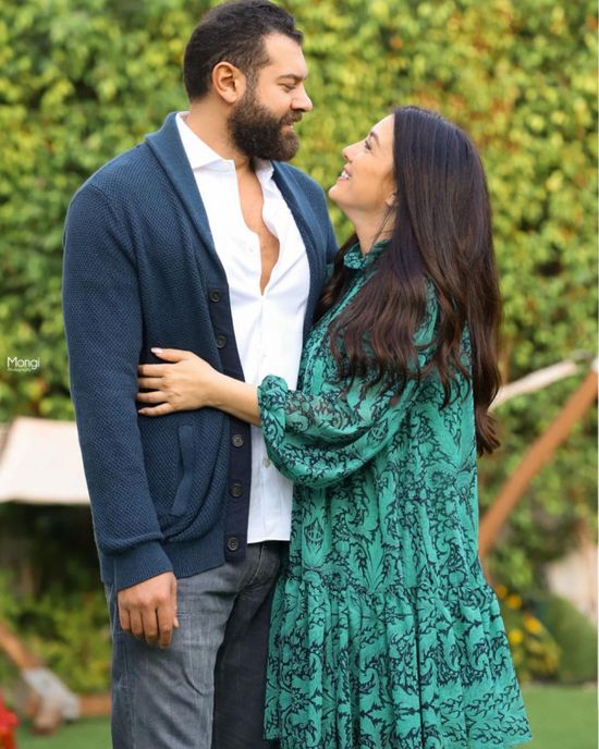 في عيد ميلاده.. كندة علوش تبعث رسالة رومانسية لزوجها عمرو يوسف