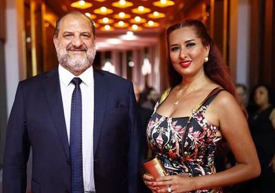 بعد إصابتها بكورونا.. زوجة خالد الصاوي تطمئن الجمهور على صحته (فيديو)