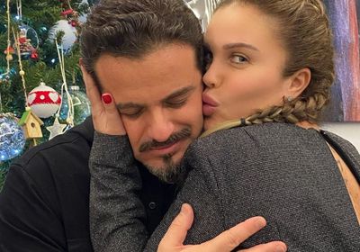 نيكول سابا تحتفل بعيد زواجها التاسع