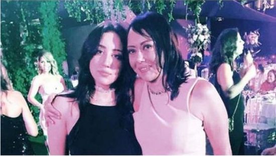 "قضية الفيرمونت".. نهى العمروسي تستغيث وتطلب الإفراج عن نجلتها