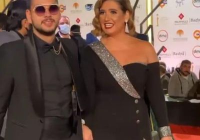 بعد شائعات ارتباطهما.. هنا شيحة تحتفل بعيد ميلادها مع محمود شاهين (فيديو)