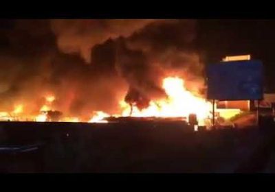 لبنانيون يحرقون مخيمات للاجئين سوريين