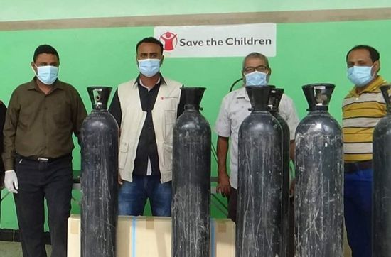 تعزيز قدرات "عزل ابن خلدون" في لحج بمعدات طبية